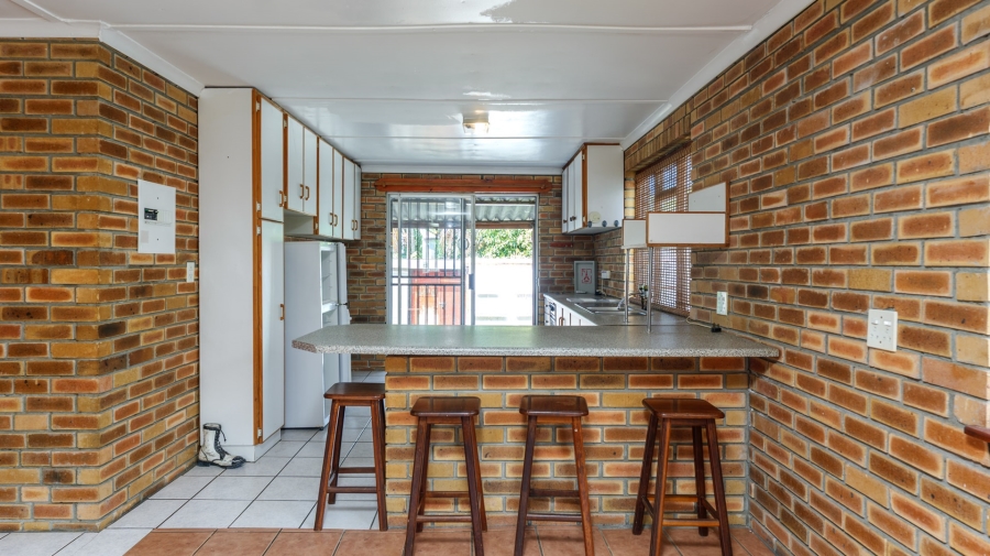 To Let 2 Bedroom Property for Rent in Bredasdorp Western Cape